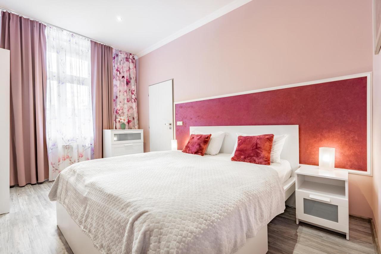 Apartment Happy Family Karlovy Vary Kültér fotó